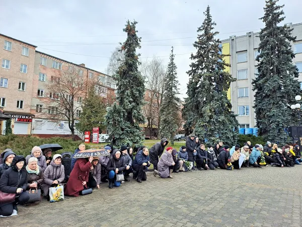 Після 13 місяців надії: Ковель попрощався з воїном Романом Лайтаром (фото)