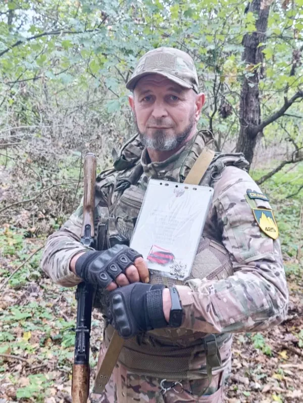 Волинянин отримав нагороду від Головнокомандувача ЗСУ «Золотий Хрест» (фото)