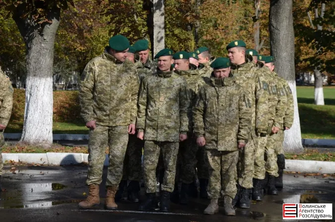 Як у Луцьку прикордонники святкують день Захисника України (фото)