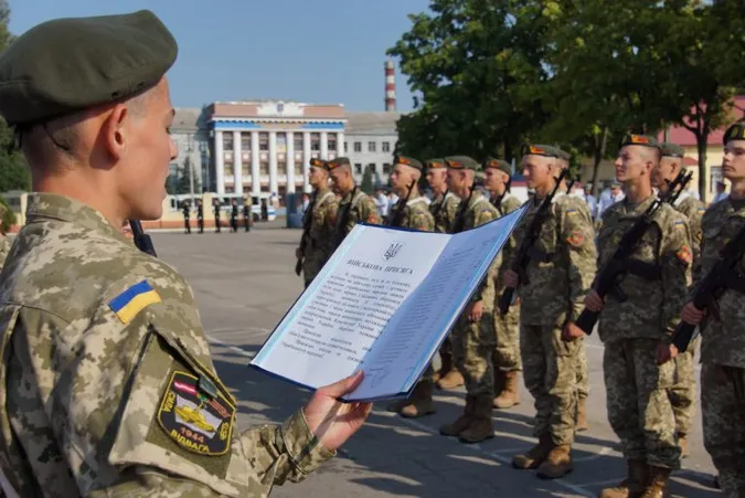 Осінній призов: кого і коли заберуть в армію