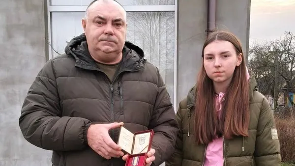 На Волині батьку загиблого Героя вручили посмертний орден сина (фото)