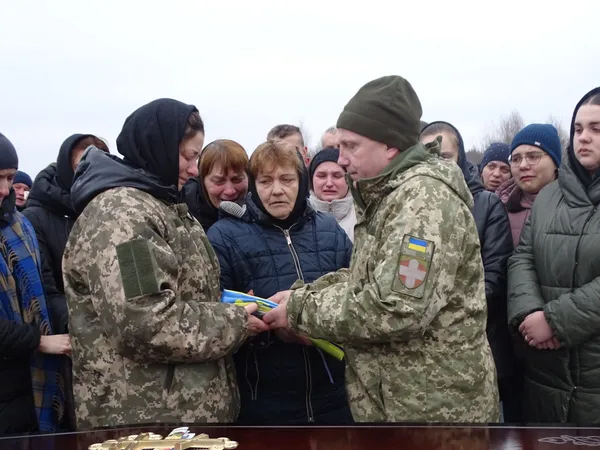 У перший день вторгнення пішов добровольцем: на Волині попрощалися з Героєм Сергієм Попрійчуком
