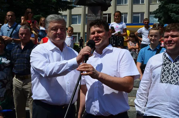 «Рішуче рухатись вперед», або Про що говорив на Волині Петро Порошенко