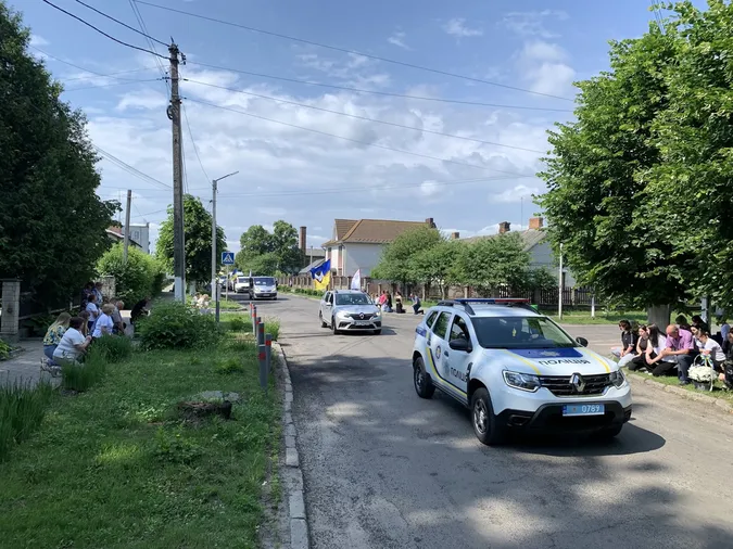 На Волині попрощалися із полеглим Героєм Олександром Троянчуком (фото)