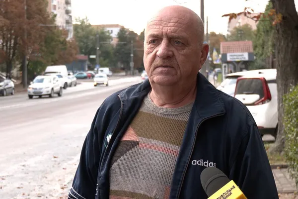 Водій припаркованого авто Анатолій Гошко