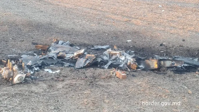 У Молдові поблизу кордону з Україною знайшли уламки бойового безпілотника