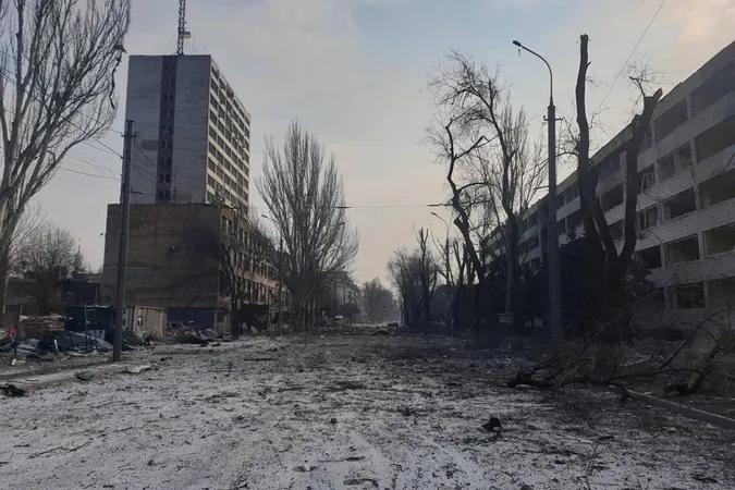 У Маріуполі війська рф зруйнували 80% житлових будинків