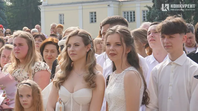 У Луцьку нагородили медалістів: як все було (дуже багато фото)