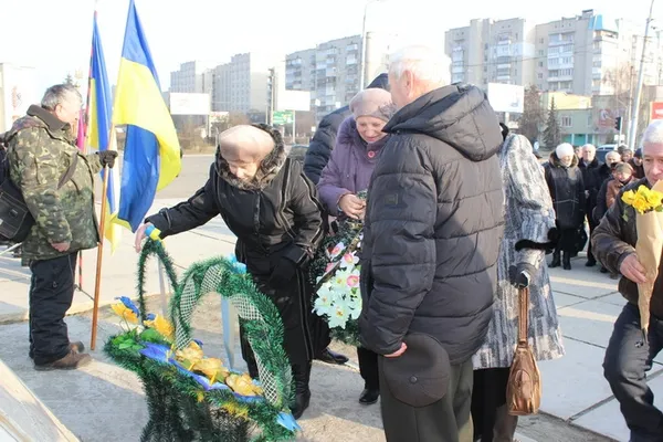 У Луцьку вшанували пам'ять Степана Бандери (фото)