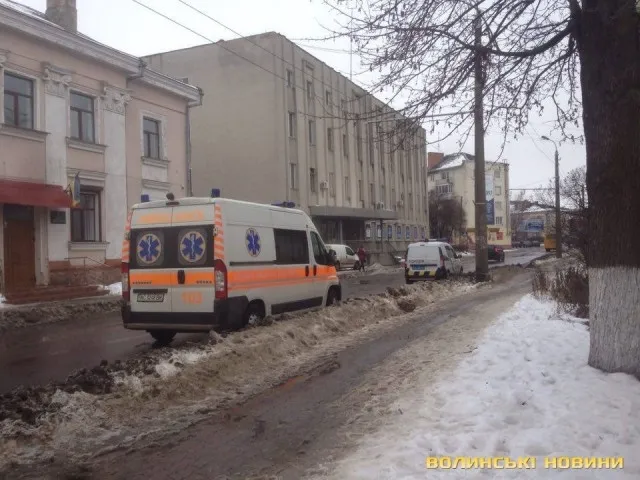 Поблизу Луцькради загорівся будинок. Загинув чоловік (фото)