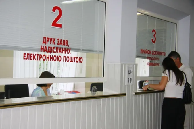 Для волинських водіїв запрацювали 4 сервісні центри МВС