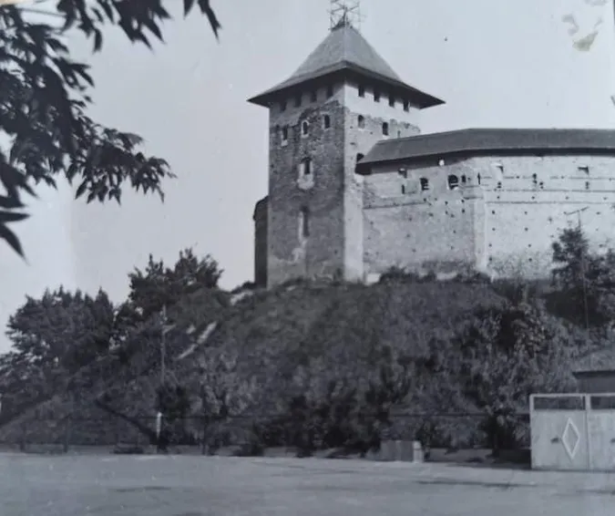 Показали маловідомі кадри Луцького замку (ретрофото)