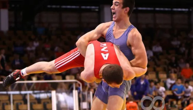 Збірна України здобула другу медаль на чемпіонаті Європи з греко-римської боротьби