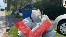 У Луцьку дорогу на Ковельський перетворили на сміттєзвалище (фото)