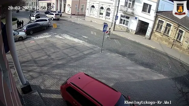 У центрі Луцька не роз'їхалися BMW і Opel (відео)