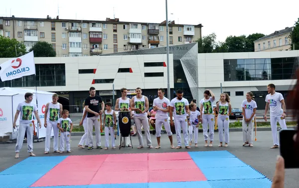 Як у луцькому Сіті Парку велике дитяче свято спорту відзначали (фото)
