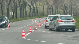 У Луцьку малюють нову розмітку на вулиці Глушець (фото)