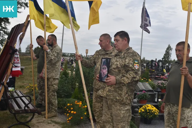 «На щиті» Героя привіз брат: на Волині попрощалися з воїном Віктором Гудьком (фото)
