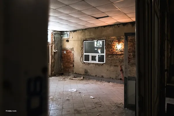 Кіна не буде – буде бізнес: що відбувається в приміщенні «Батьківщини» у Луцьку (фото)