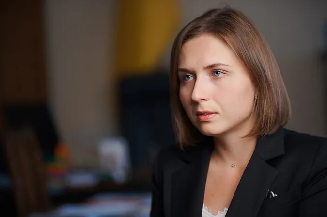 Відомо, скільки заробила за місяць роботи нова очільниця Міносвіти