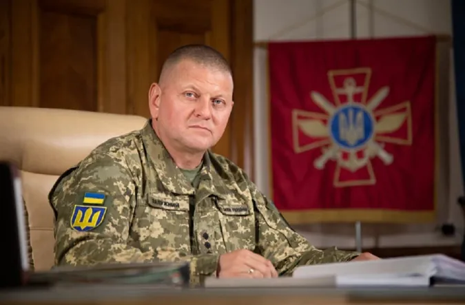 Прессекретар Зеленського заперечив інформацію про звільнення Залужного