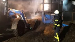 На Волині вночі горіла зерносушарка (фото)
