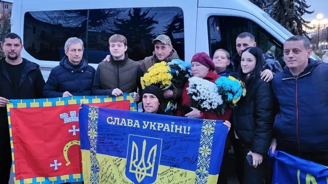 Після трьох років полону до Ковеля повернувся захисник Павло Подобед (фото)