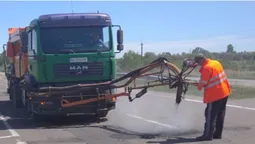 На Волині ліквідовують вибоїни на прикордонній ділянці «варшавки» (фото)
