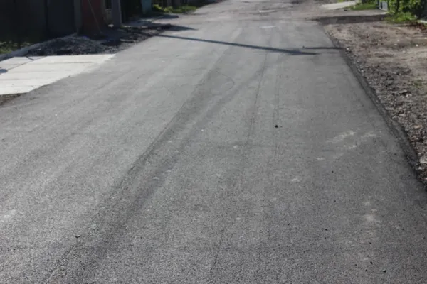 Де в Луцьку ремонтують двори і дороги (фото)