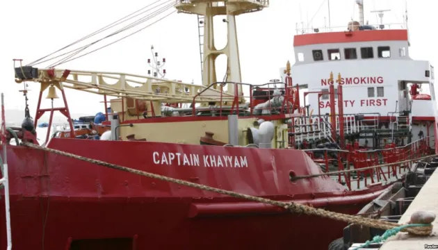 В Україну повертаються моряки, яких з 2016 року утримували в Лівії
