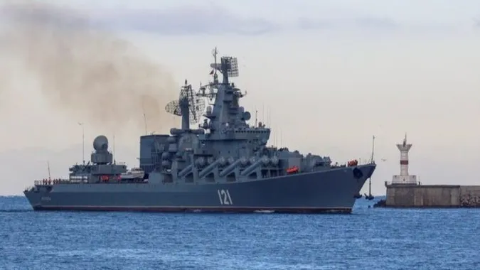 Міноборони рф відзвітувало про одного загиблого з крейсера «Москва» (відео)