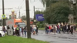 Лучани два роки просили світлофор на переході, де загинула дитина (відео)