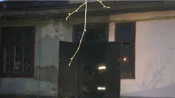 Смертельна пожежа в Луцьку: втрутилася поліція (фото)