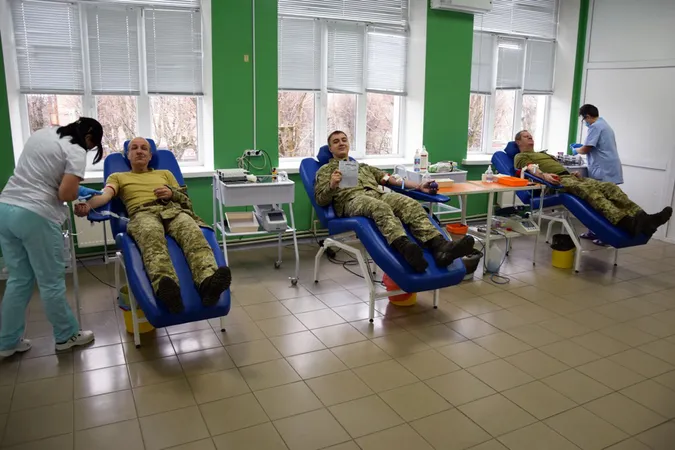 У Луцьку понад 40 прикордонників здали кров для поранених побратимів (фото)