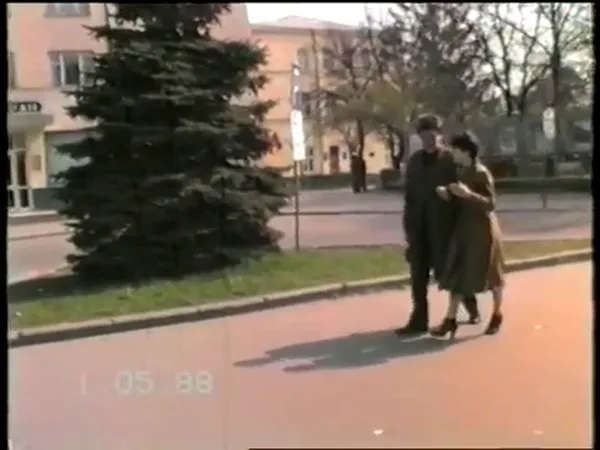 Як Луцьк на першотравневий парад ходив у 80-х роках (ВІДЕО, ФОТО)