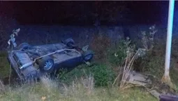 Водій та пасажир у лікарні: повідомили деталі ДТП в Чарукові (фото)