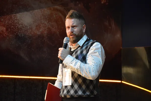 Власник «Опери» вступив у батл із спеціалістом із харчового коледжу (фото)
