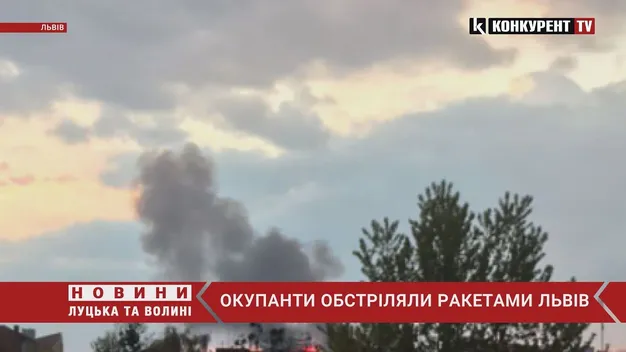 У Львові лунають вибухи (відео)