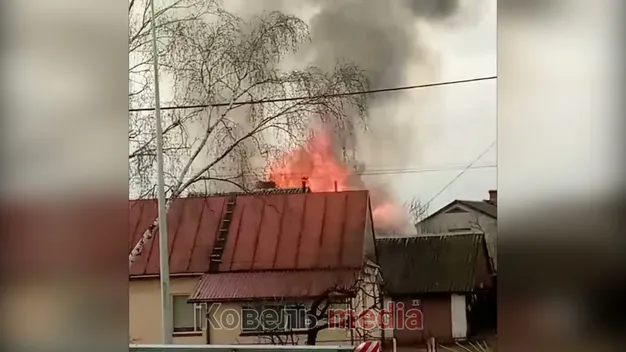 У Ковельському районі горів житловий будинок (відео)