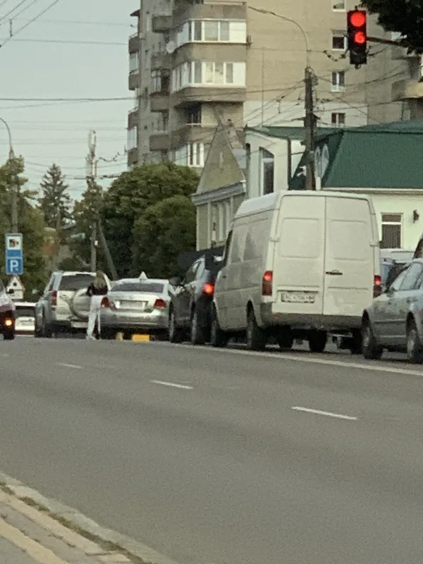 У Луцьку – аварія за участю навчального авто (фото)