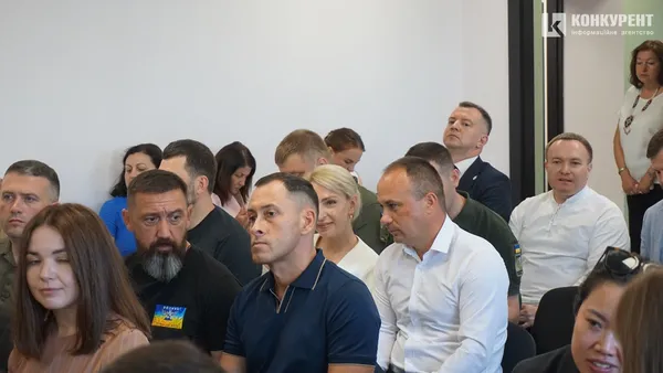 У Луцьку відкрили Центр захисту прав дитини (фото)