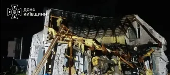 Уночі ворог атакував Київ та область балістикою та БпЛА: показали наслідки (фото)