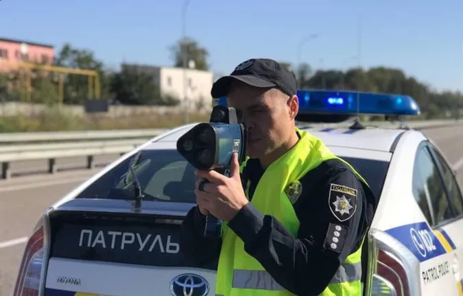 На трасі Луцьк-Львів вимірюватимуть швидкість приладами TruCаm
