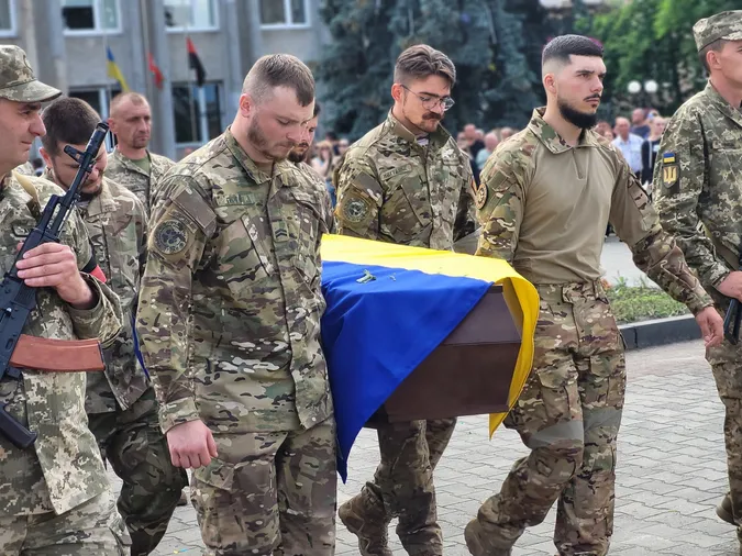 У Ковелі попрощалися із двома Героями – Олександром Філоном та Русланом Ілюшиком (фото)