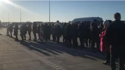 Нічний штурм: яка ситуація на пунктах пропуску (фото)