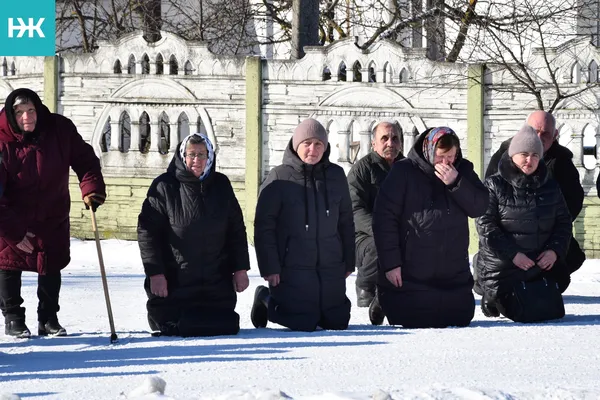 Без батька залишилися двоє дітей: на Волині попрощалися з воїном Віктором Веремійчиком (фото)