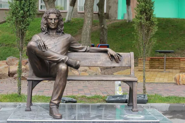 В Україні встановлять другий пам’ятник Кузьмі (фото)