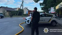 В Ужгороді чоловік влаштував стрілянину: правоохоронці провели спецоперацію із затримання (фото)