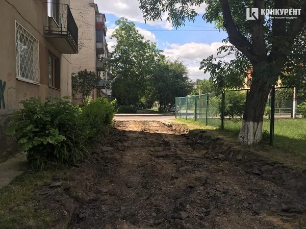 У Луцьку розпочали ремонт вулиць Волі та Чехова (фото)
