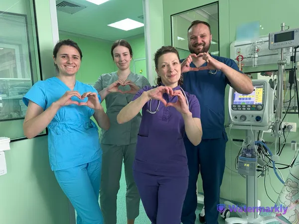 Луцькі лікарі врятували життя мамі та її новонародженій донечці з Іспанії: щемлива історія (фото)